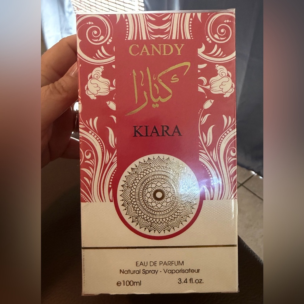 Kiara Candy Women’s Spray- Pink Gold Accents NWT wrapped in plastic packaging